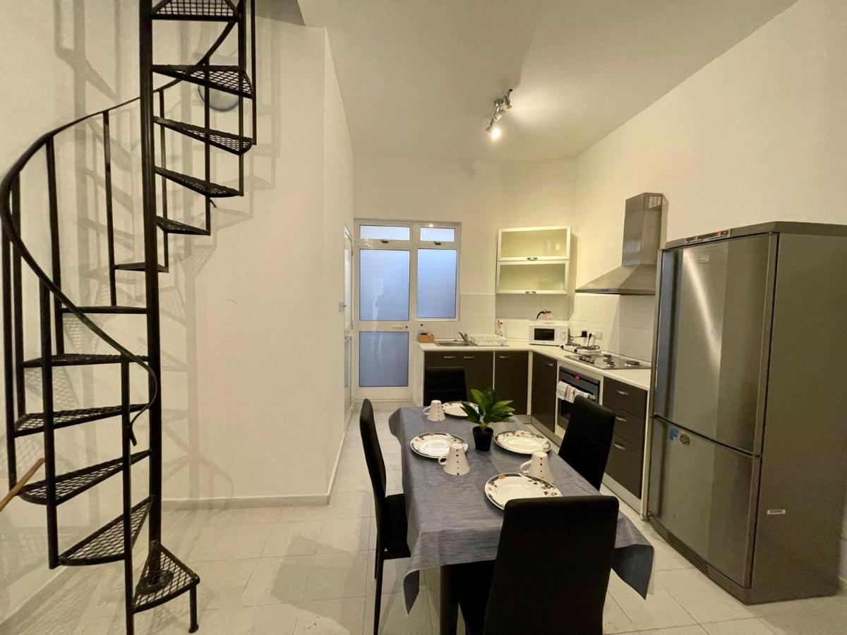 Balesa Property - Modern Duplex House In Central Sliema Zewnętrze zdjęcie