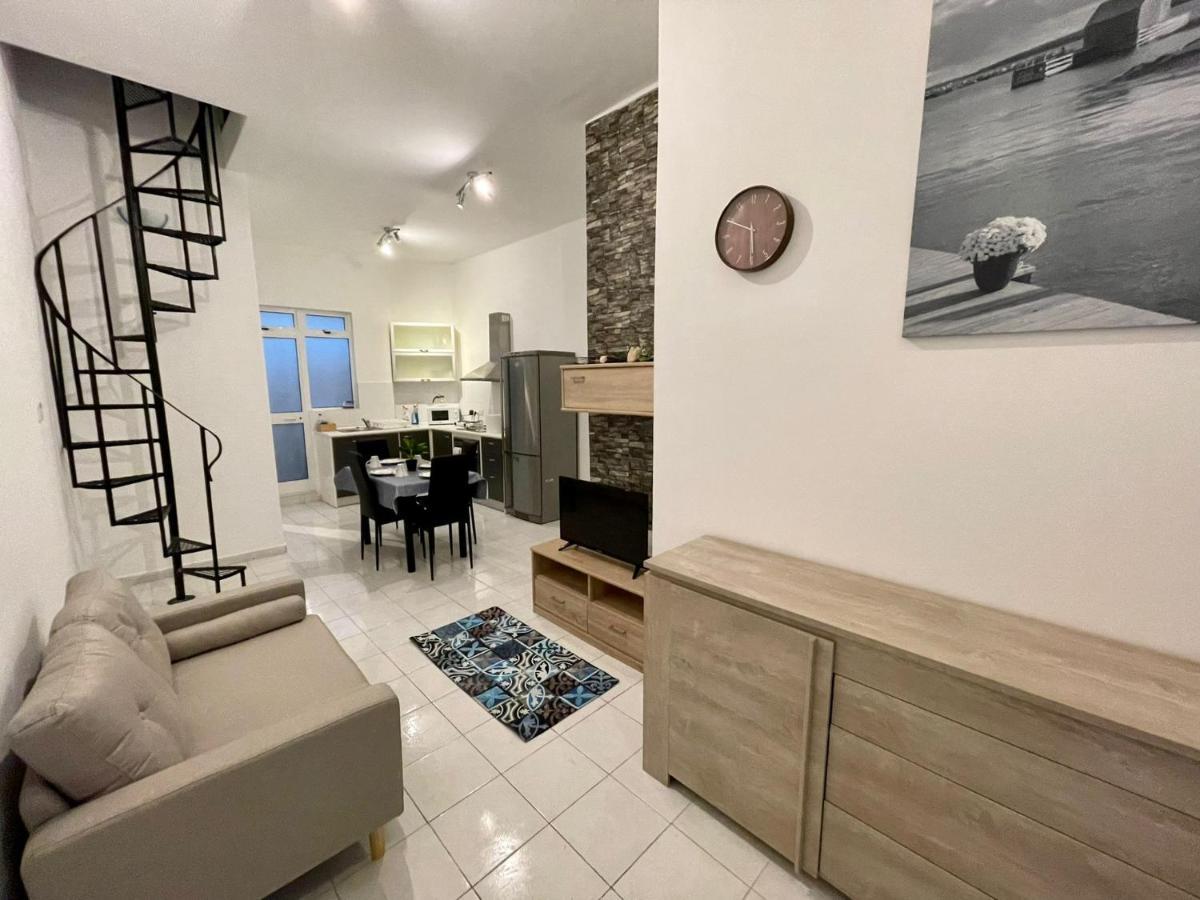 Balesa Property - Modern Duplex House In Central Sliema Zewnętrze zdjęcie