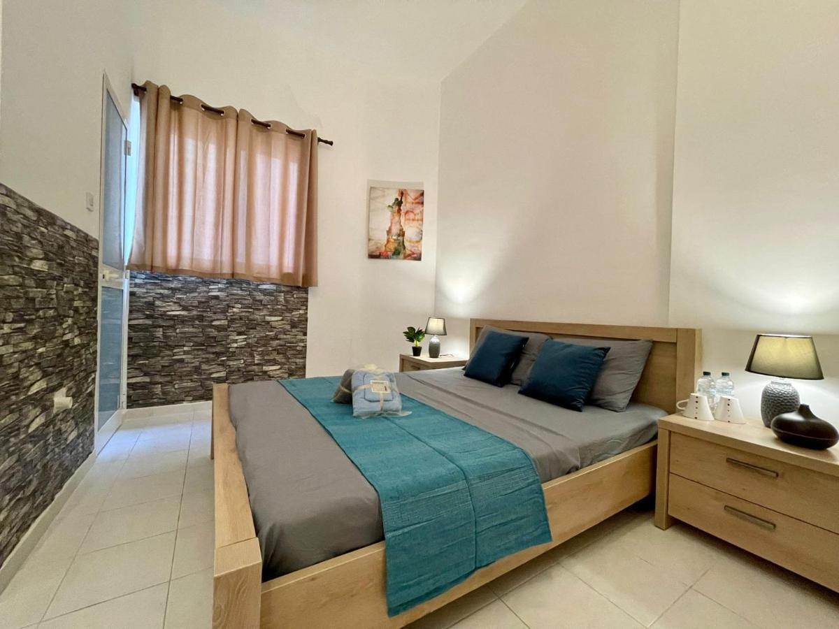 Balesa Property - Modern Duplex House In Central Sliema Zewnętrze zdjęcie