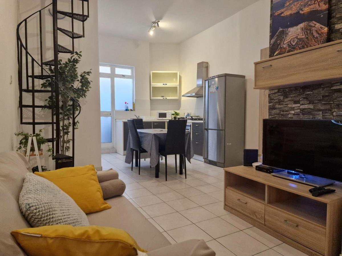Balesa Property - Modern Duplex House In Central Sliema Zewnętrze zdjęcie